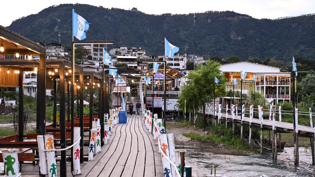 The boardwalk leading to colorful San Juan La Laguna