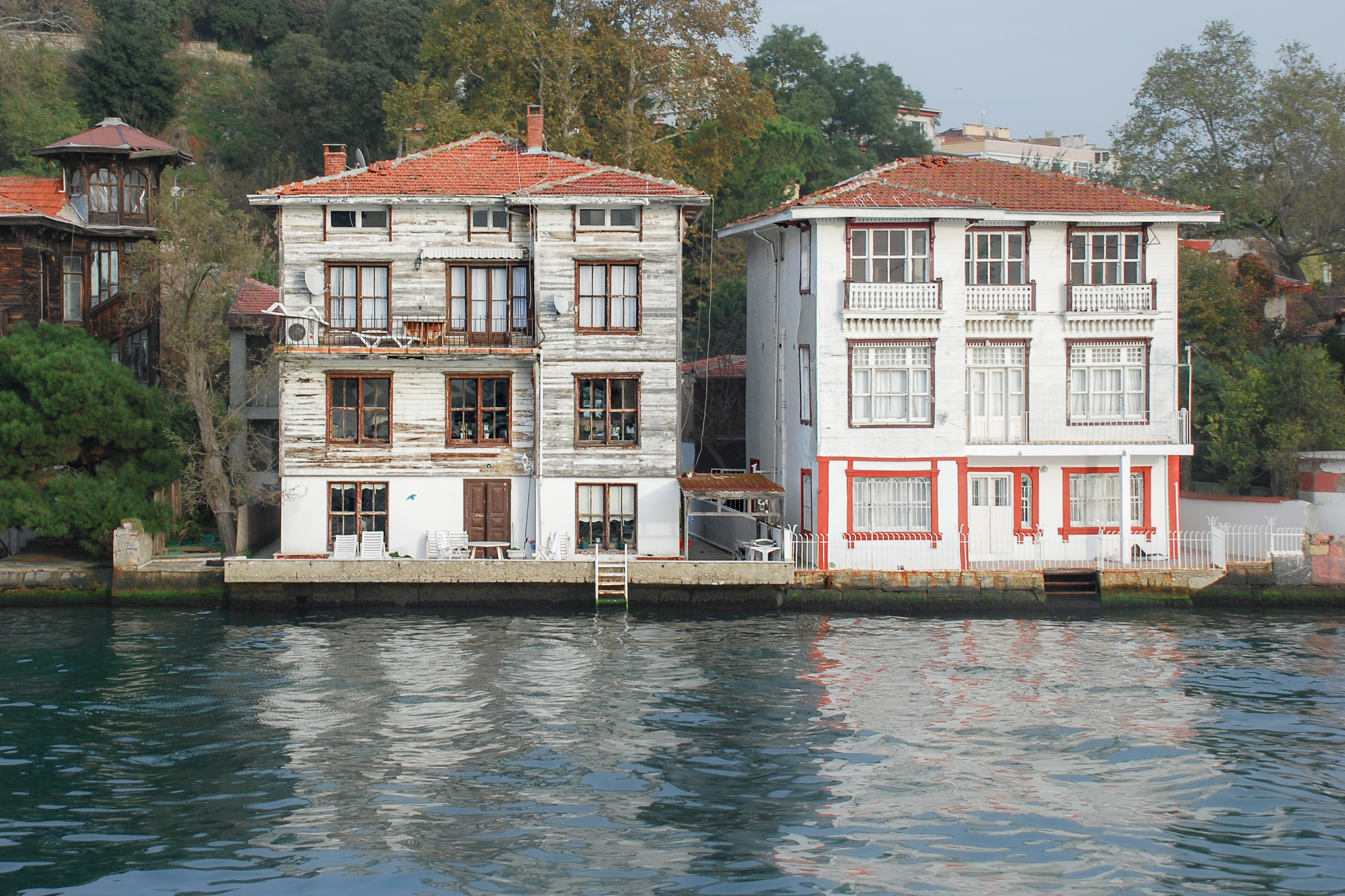 Along the Bosphorus to the Black Sea