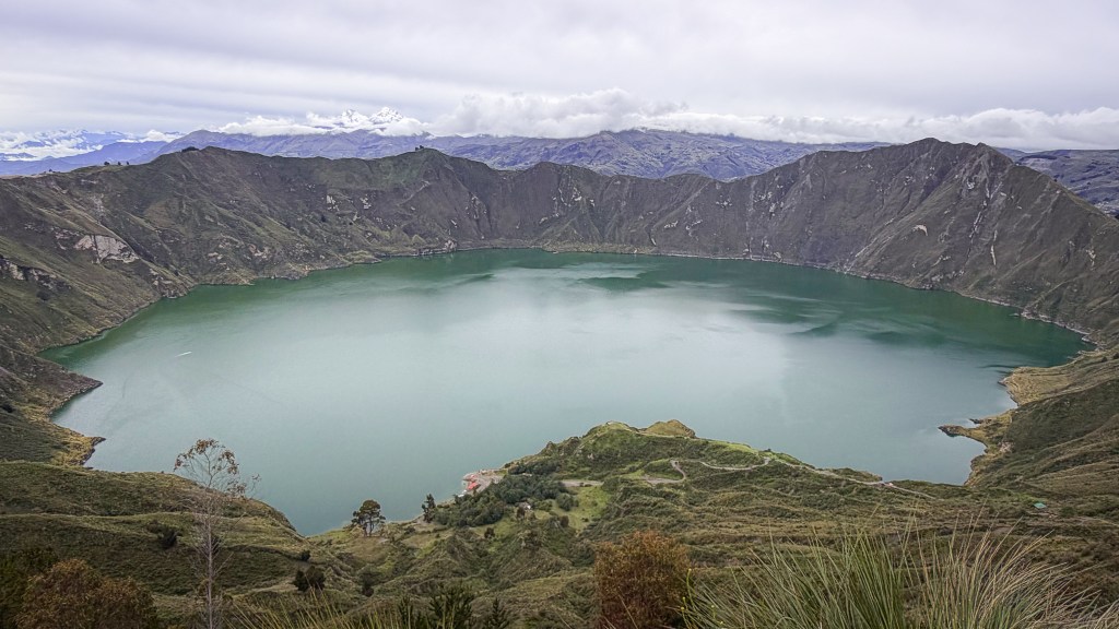 High in the Ecuadorian Andes, the emerald waters of Quilotoa crater lake rest within a volcanic caldera, shaped by time, altitude, and weather.